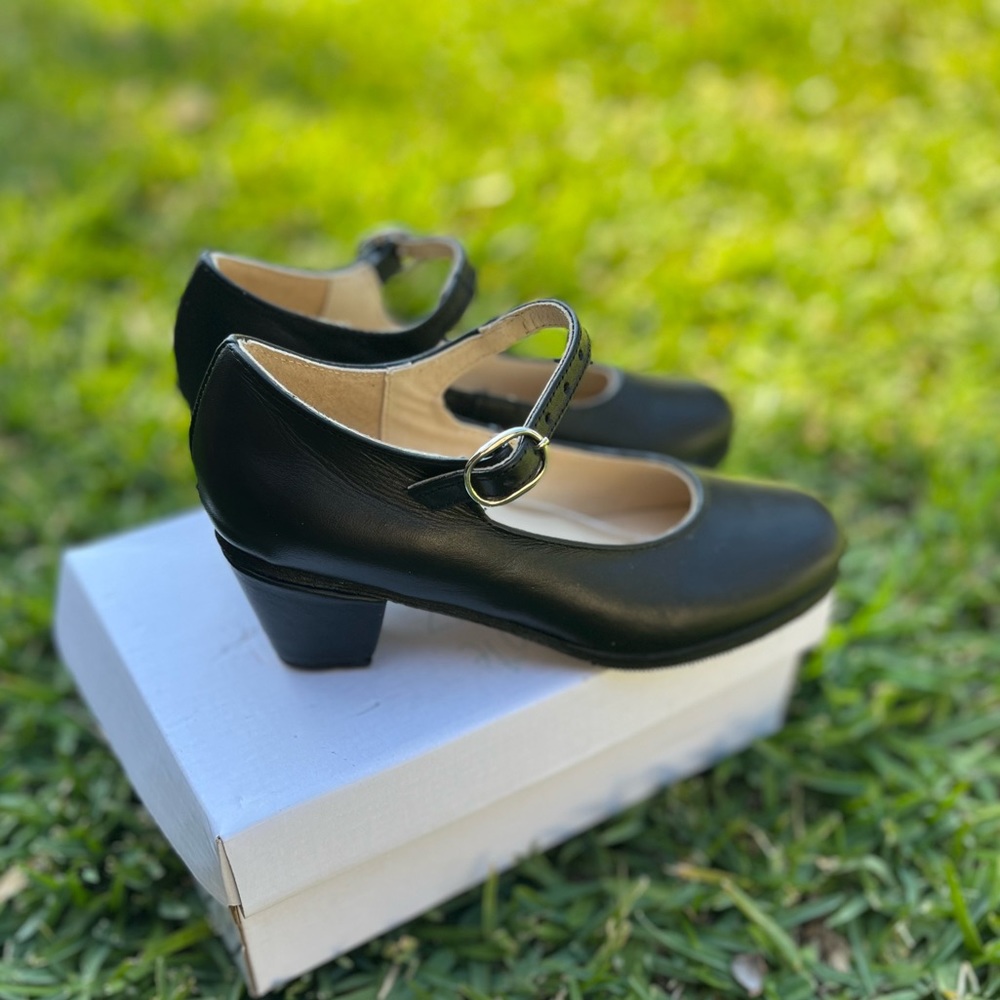 BLACK MEXICAN FOLKLORICO LEATHER SHOES FOR GIRLS WITH EXTRA CUSHION - Picture 6 of 7